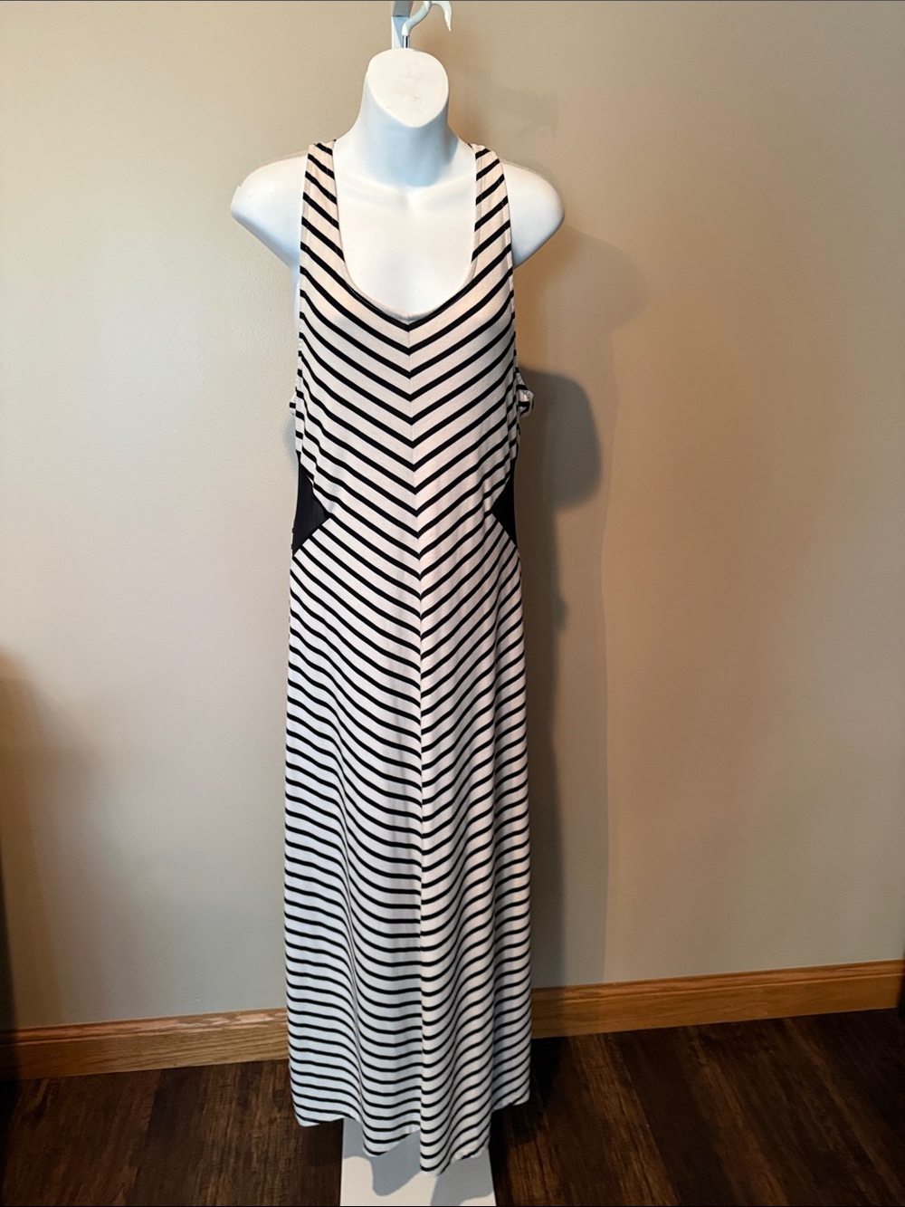 Charlotte Russe Black and Cream Chevron Maxi Dress w/ side cut-outs